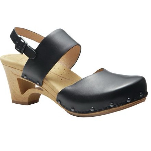 Dansko Thea Black Leather Clogs - Picture 1 of 11